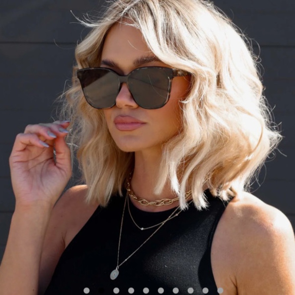 Diff Gia sunglasses 2 pairs